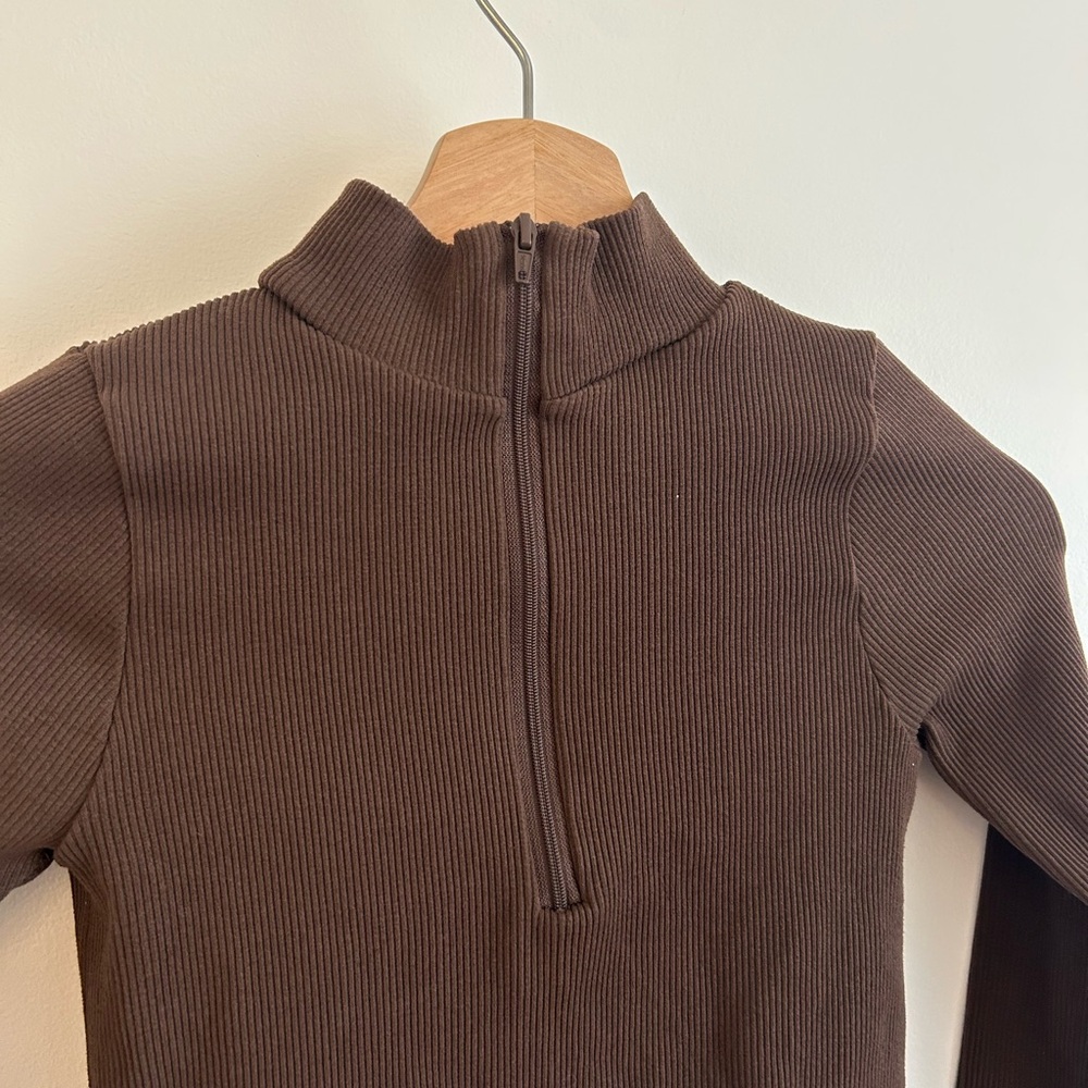 Ardene Ribbed Half-Zip Mock Neck Top — Brown